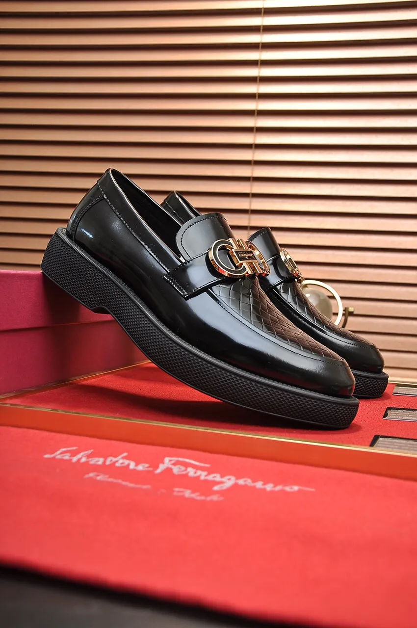 Men's shoes 💰720💶 [Ferragamo/Ferragamo] The latest model in the counter. Original imported open-sided high-quality cowhide hand-woven + imported 🐂 cowhide + original luxury metal buckle + original combination outsole. Comparison without pressure 38--45 (45 custom-made)